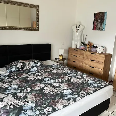 Paradiso Apartamento *